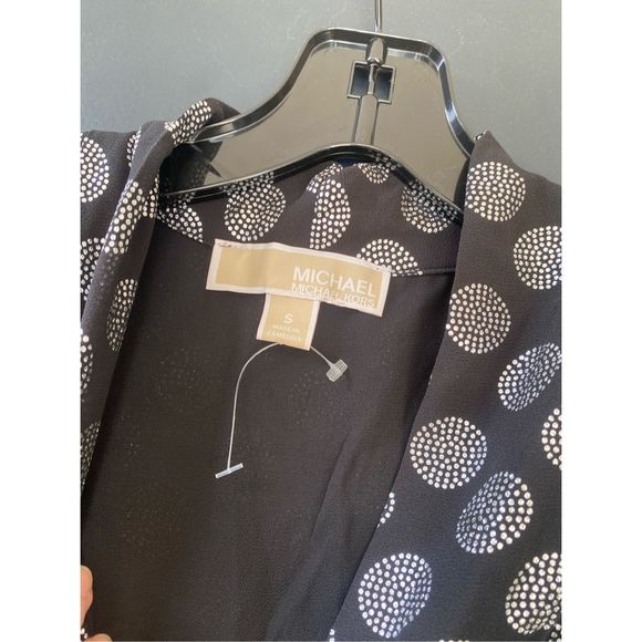 MICHAEL KORS Optic Foil Inverted-Pleat Top, Black Silver Blouse, Sz Small MP $98 - Picture 5 of 12